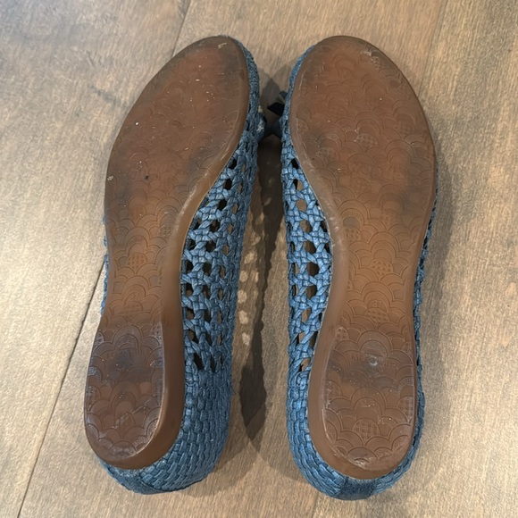 Blue Wonders ballet flats with bow- barely worn - Picture 2 of 3